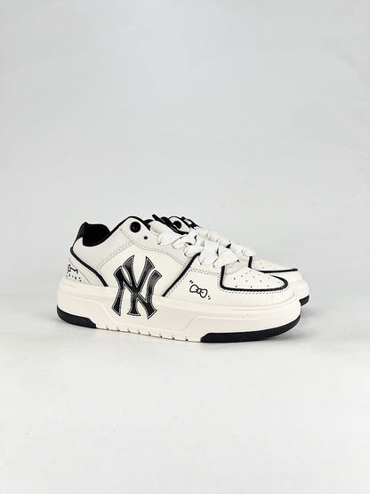 MLB Sneaker 105 - view 2