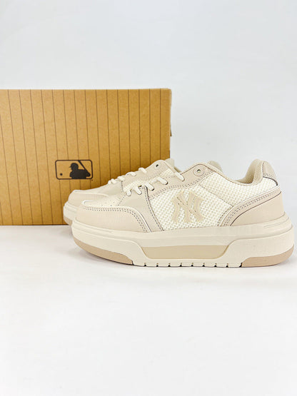 MLB Sneaker 112 - view 1