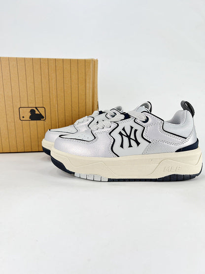 MLB Sneaker 124 - view 1