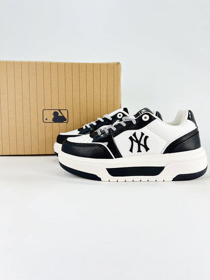 MLB Sneaker 127 - view 1