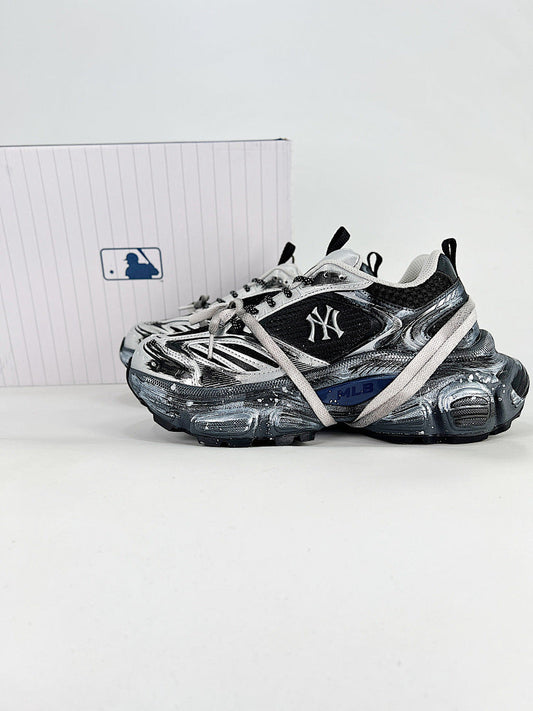 MLB Sneaker 135 - view 1