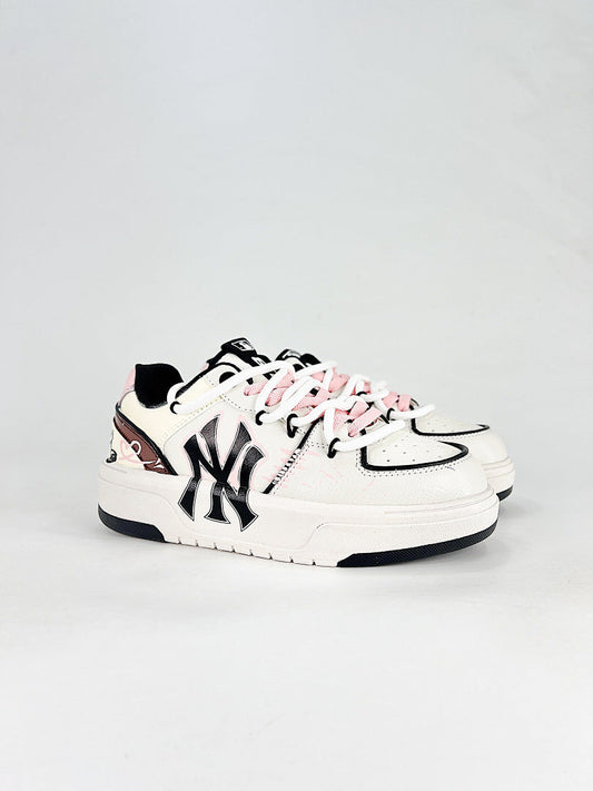 MLB Sneaker 137 - view 2