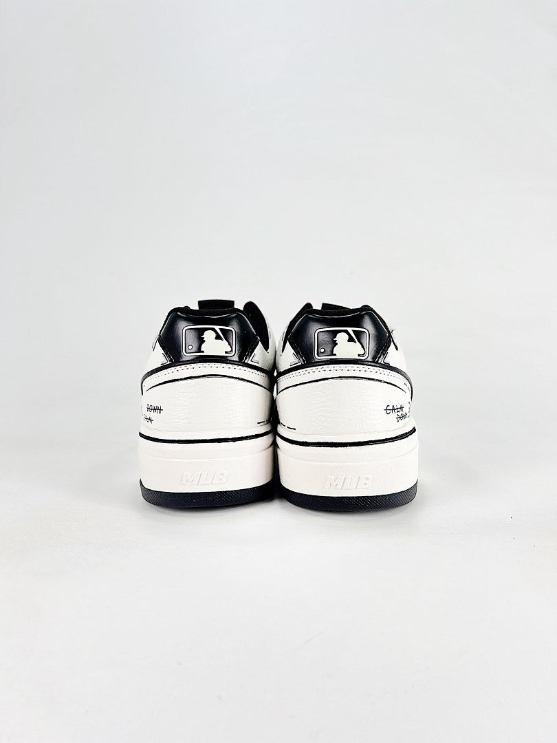 MLB Sneaker 141 - view 3