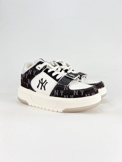 MLB Sneaker 143 - view 2