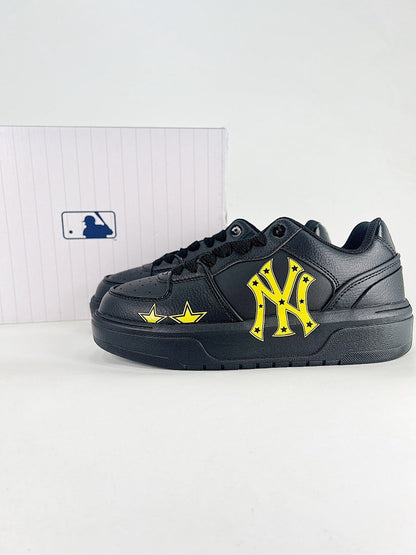 MLB Sneaker 152 - view 1