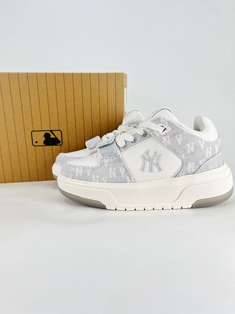 MLB Sneaker 154 - view 1