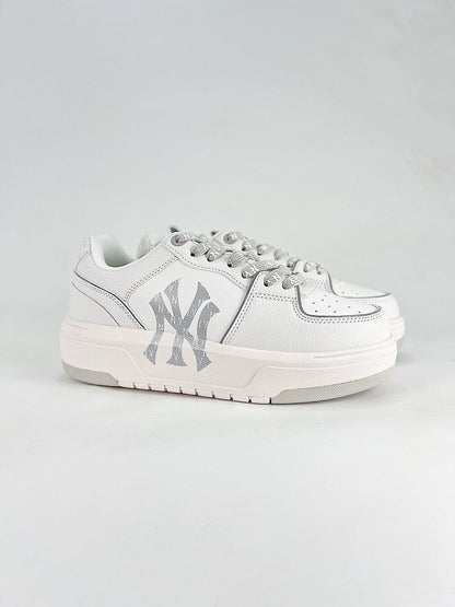 MLB Sneaker 157 - view 2