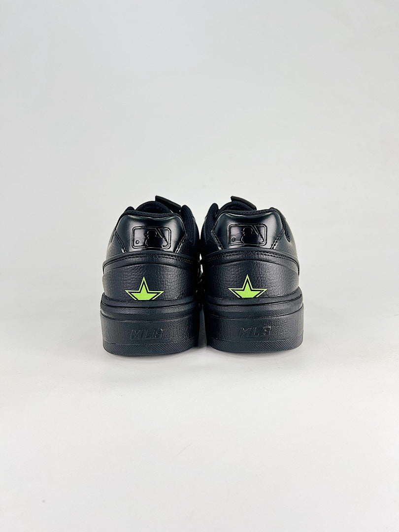 MLB Sneaker 159 - view 3