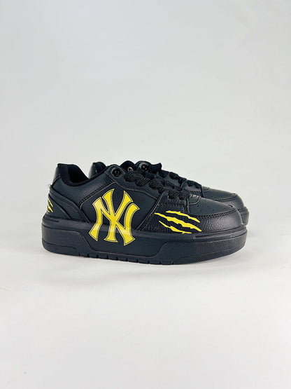 MLB Sneaker 161 - view 2