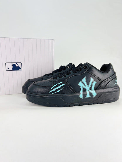 MLB Sneaker 162 - view 1