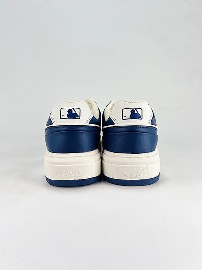 MLB Sneaker 165 - view 3