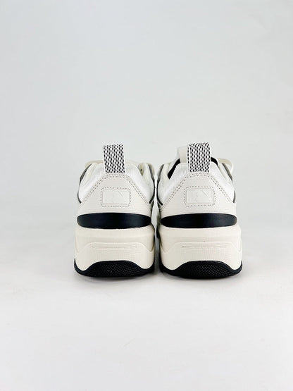MLB Sneaker 172 - view 3