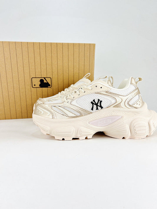 MLB Sneaker 173 - view 1